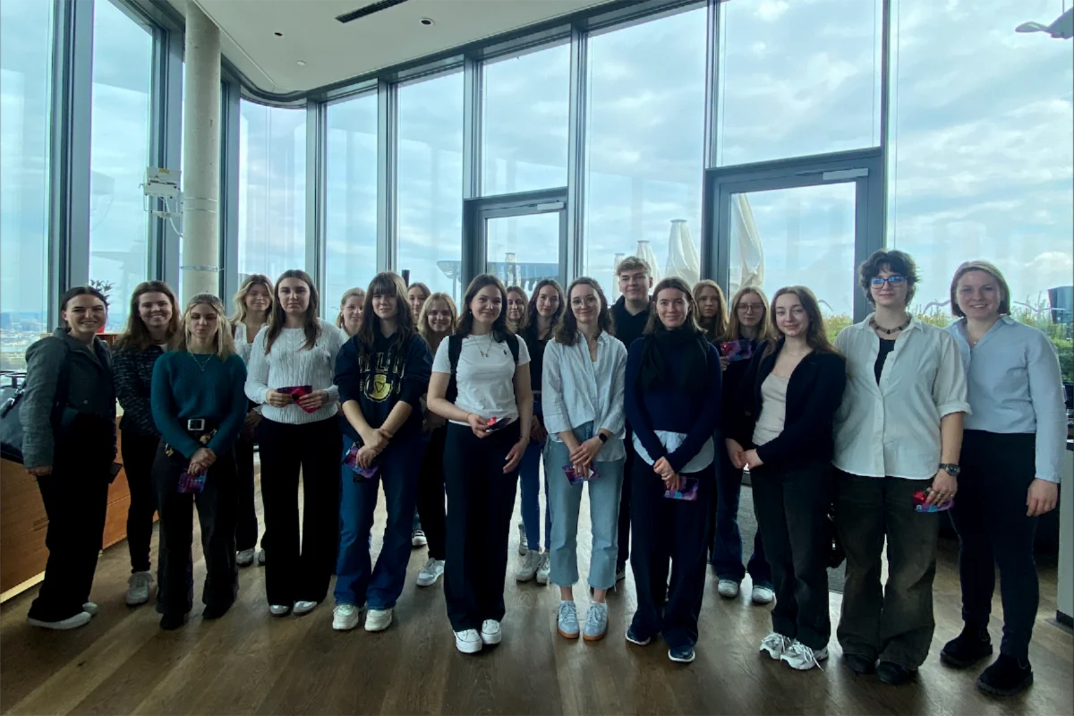 Vom Goldegg ins Andaz